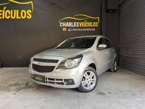 CHEVROLET AGILE 1.4 MPFI LT 8V FLEX 4P MANUAL CHEVROLET AGILE 1.4 MPFI LT 8V FLEX 4P MANUAL